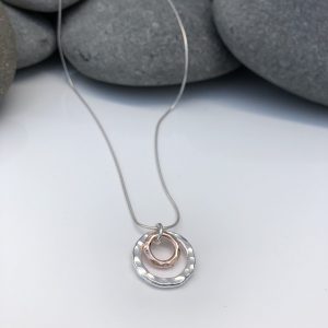 silver and rose gold double circle necklace 5e45a421 scaled