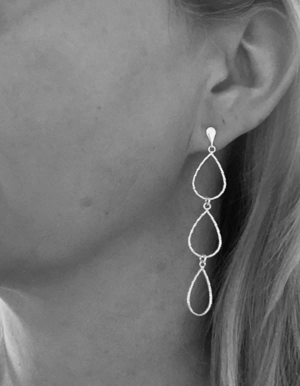 teardrop earrings 2